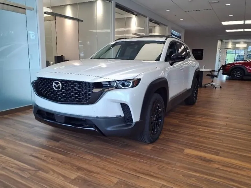 2025 Mazda CX-50 Premium photo 1
