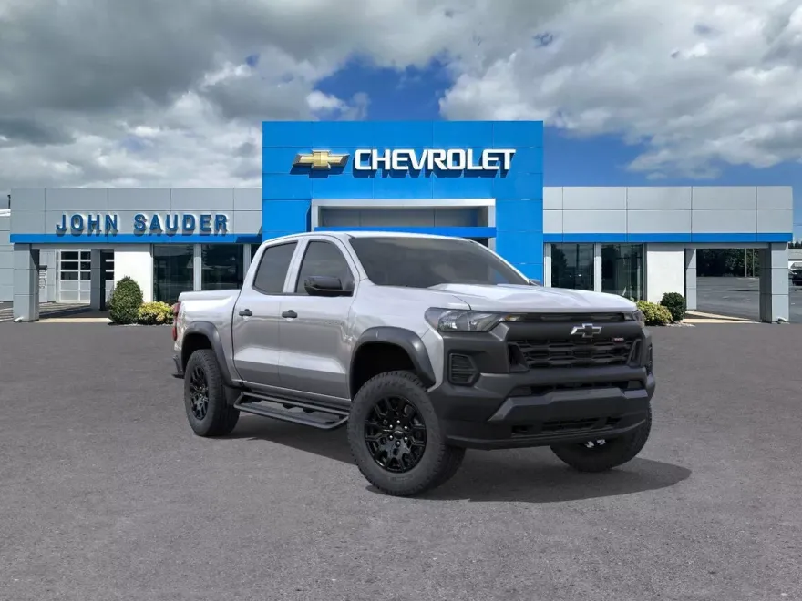 2026 Chevrolet Colorado Trail Boss photo 1