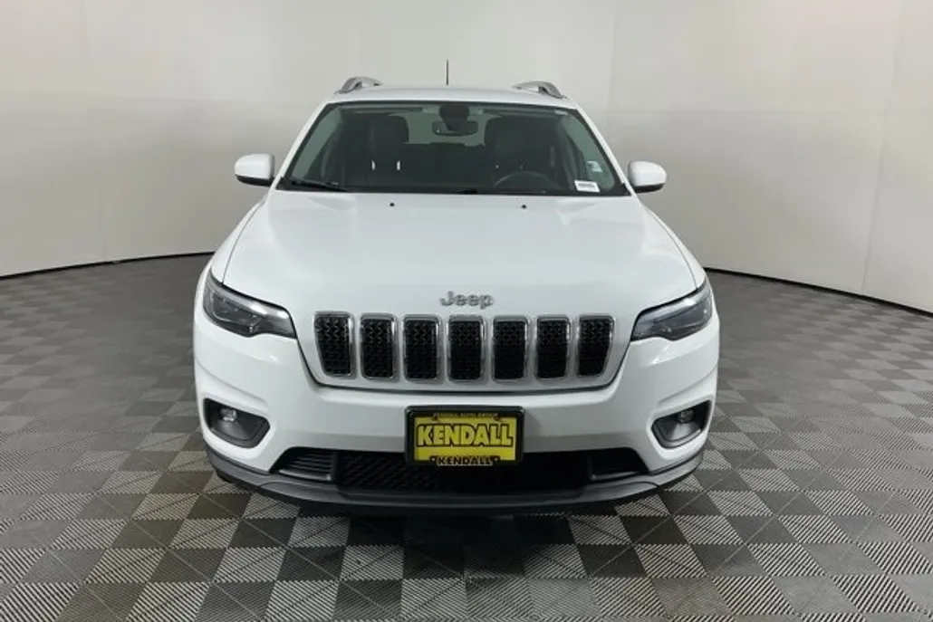 2019 Jeep Cherokee Latitude photo 1