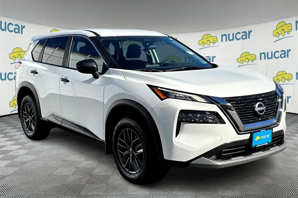 2023 Nissan Rogue S photo 1