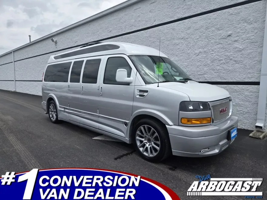 2019 Gmc Savana photo 1
