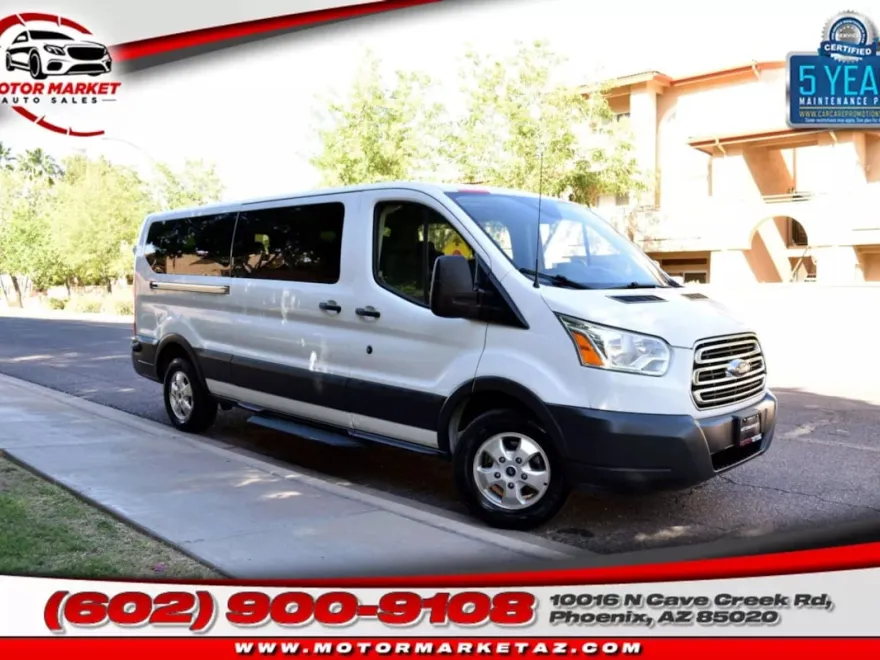 2017 Ford Transit XLT photo 1