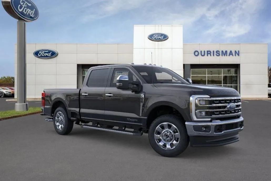 2026 Ford F-250 Lariat photo 1