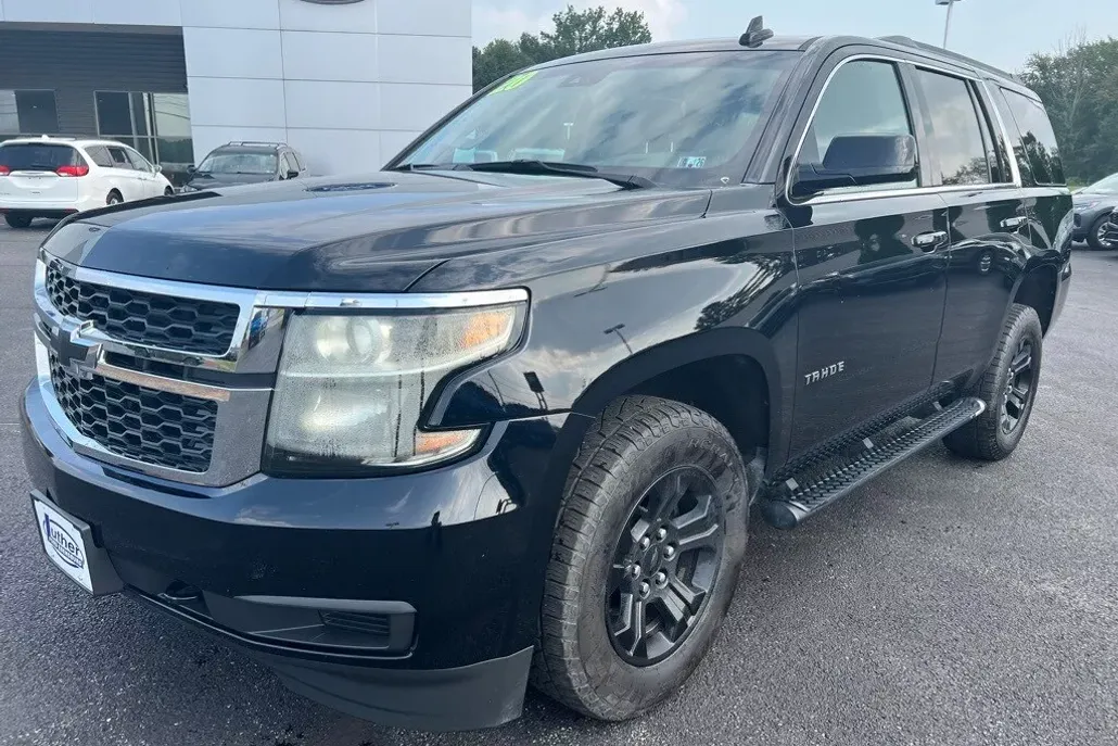 2020 Chevrolet Tahoe LS photo 1