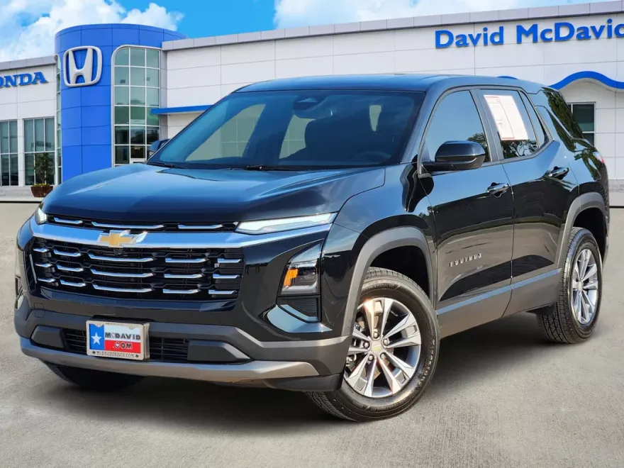 2026 Chevrolet Equinox LT photo 1