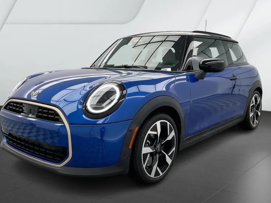 2025 Mini Cooper 2 Door Hardtop photo 1