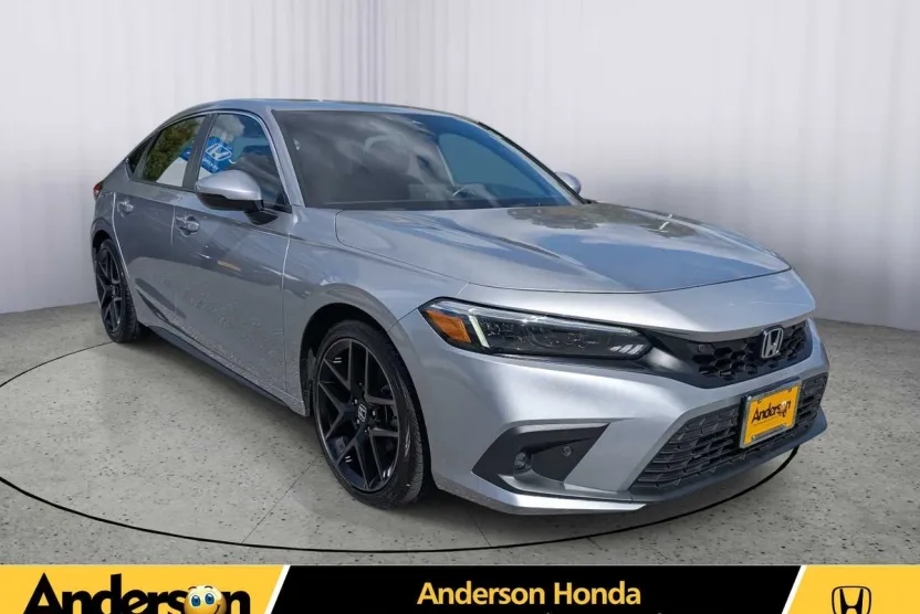 2023 Honda Civic Hatchback Sport Touring photo 1