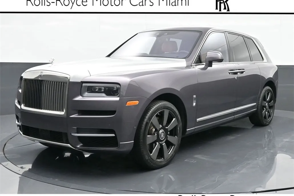 2021 Rolls Royce Cullinan photo 1