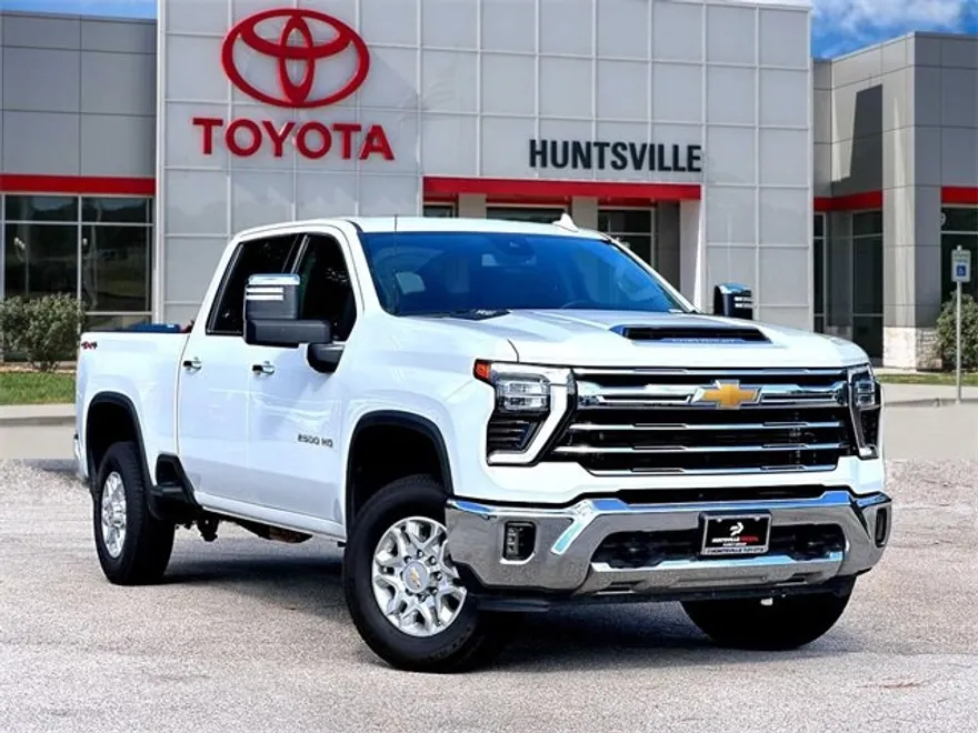 2024 Chevrolet Silverado 2500HD LTZ photo 1