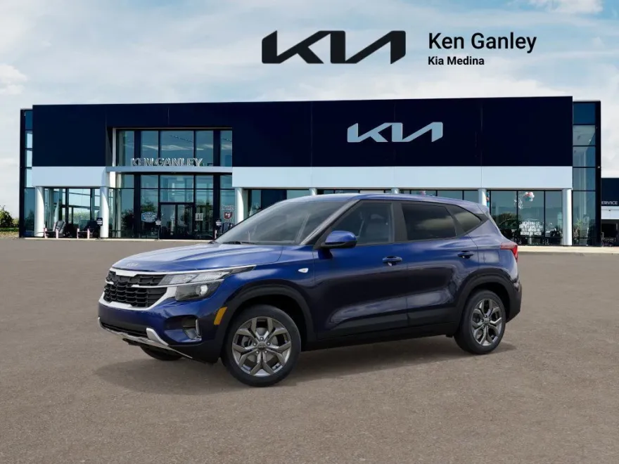 2026 Kia Seltos LX photo 1