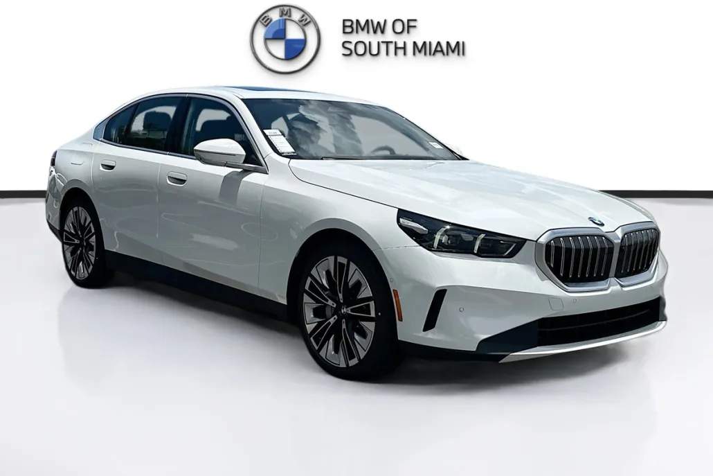 2026 Bmw 530i photo 1