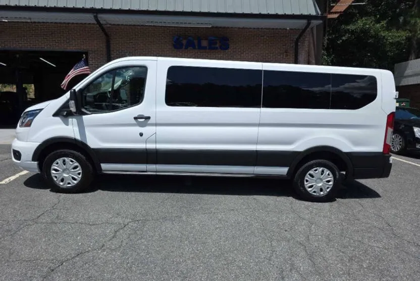 2023 Ford Transit XLT photo 1