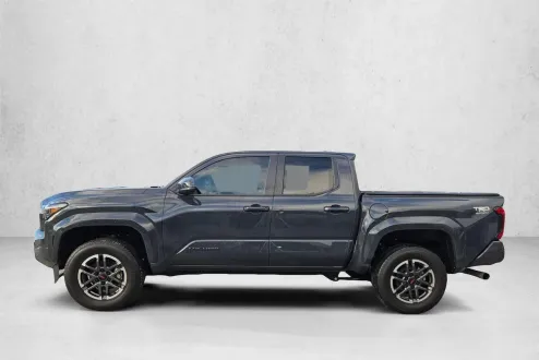 2024 Toyota Tacoma TRD Sport Double Cab photo 3