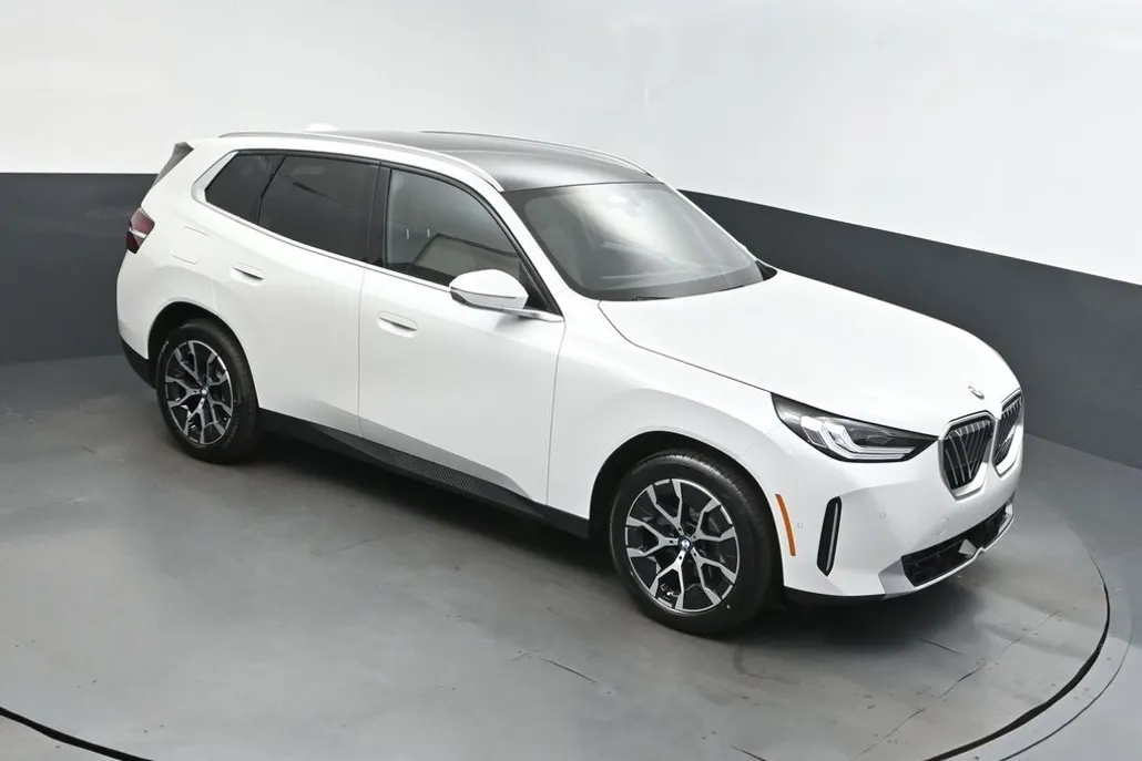 2025 Bmw X3 30x Drive photo 1