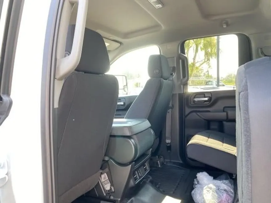 2025 Chevrolet Silverado 2500HD Work Truck photo 1