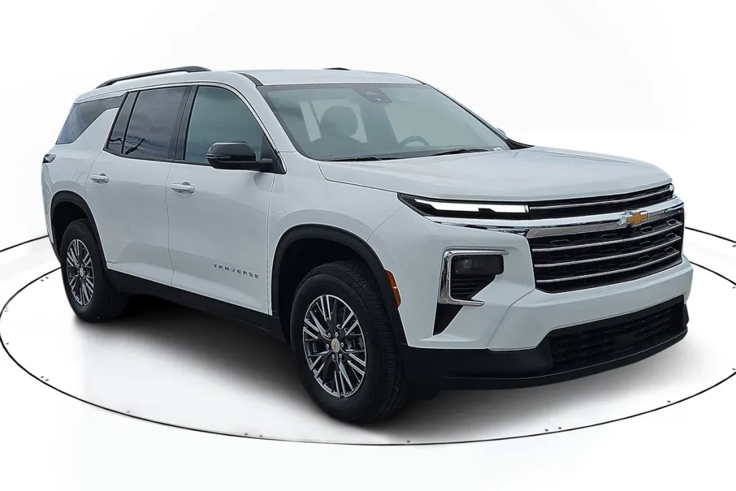 2025 Chevrolet Traverse photo 1