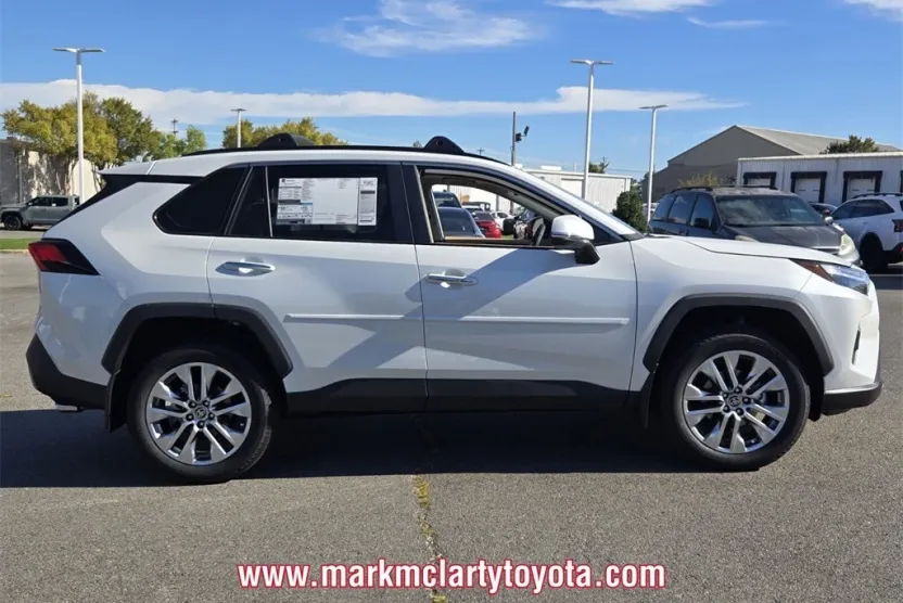 2025 Toyota RAV4 Limited photo 1