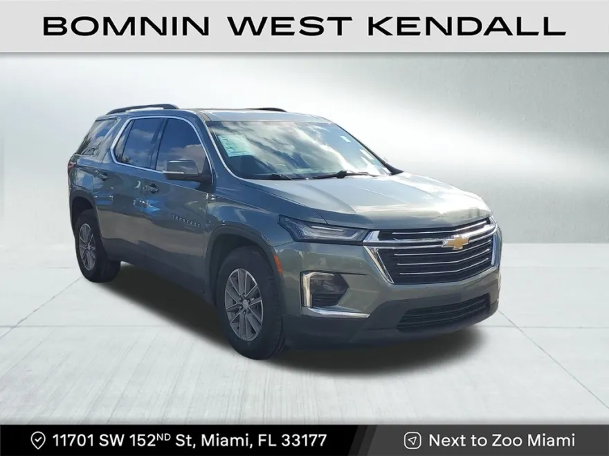 2022 Chevrolet Traverse Leather photo 1