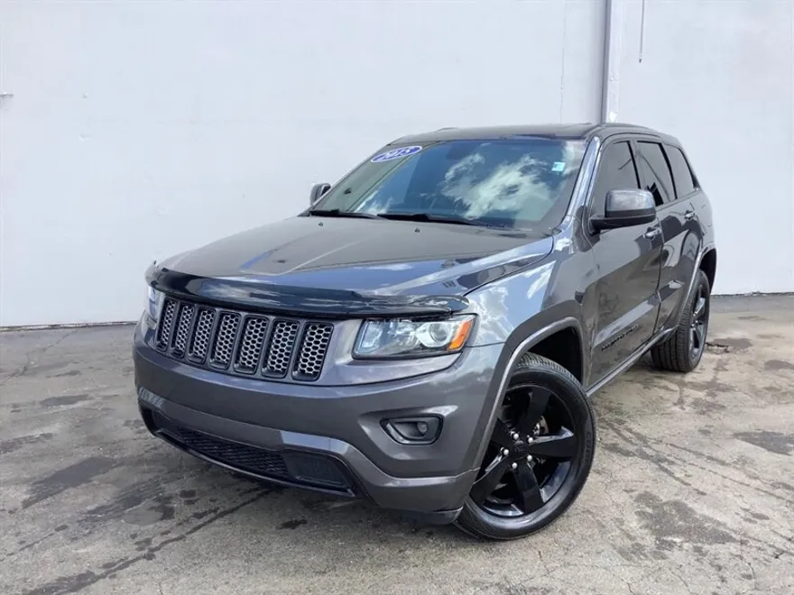 2015 Jeep Grand Cherokee Altitude photo 1