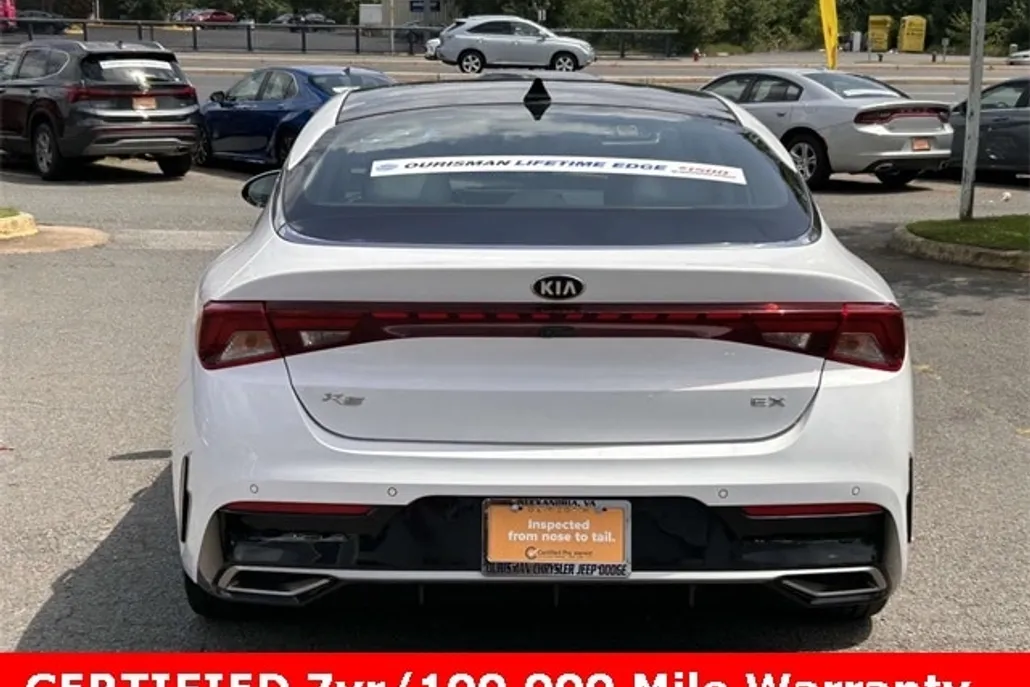 2021 Kia K5 EX photo 1