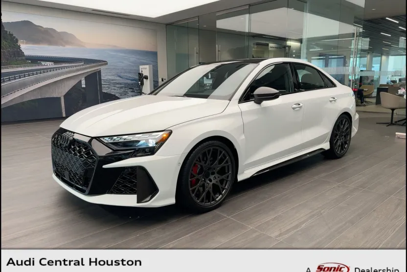 2026 Audi RS 3 Base photo 1