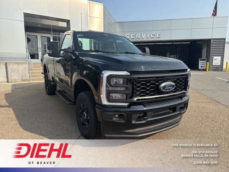 2025 Ford F-350 XL photo 1