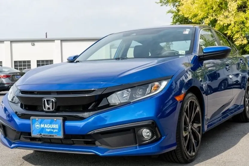 2021 Honda Civic Sport photo 1
