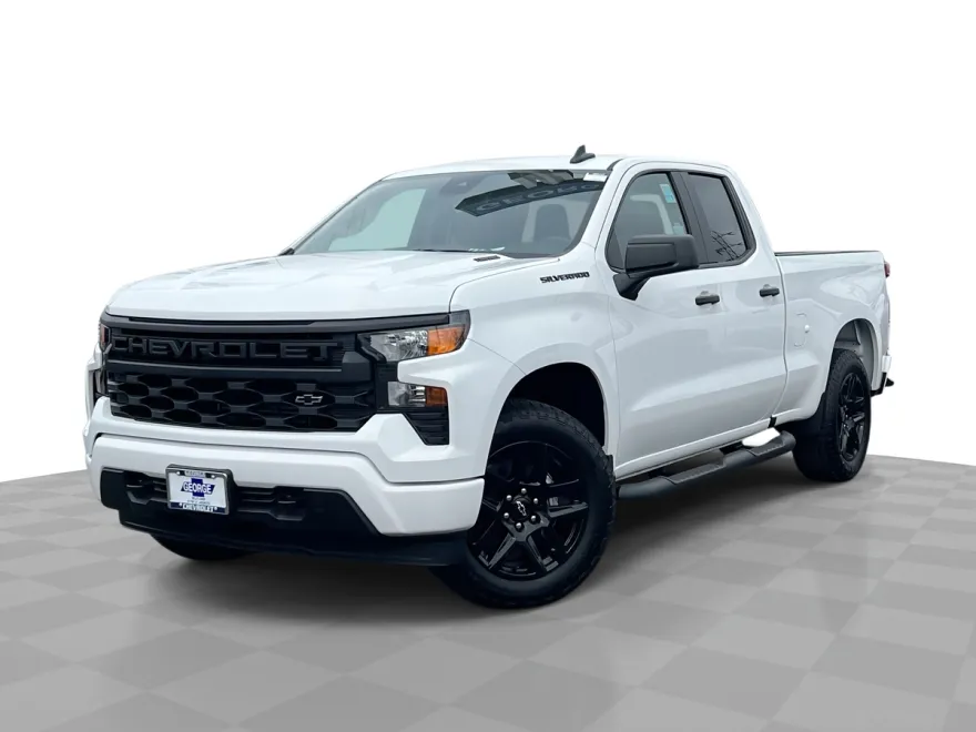 2026 Chevrolet Silverado 1500 Custom photo 1