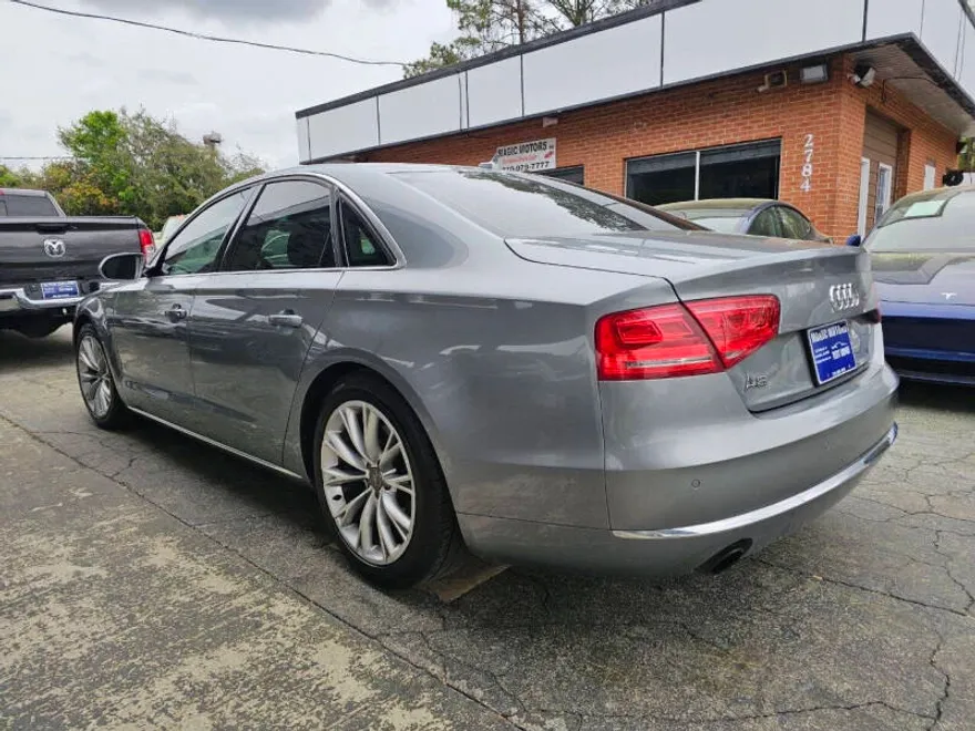 2013 Audi A8 3.0T Quattro photo 1