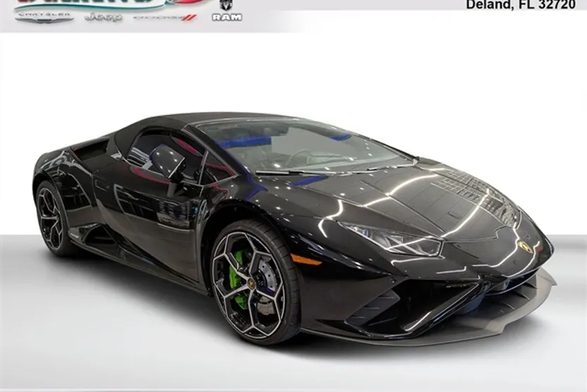 2022 Lamborghini Huracan Evo Base photo 1