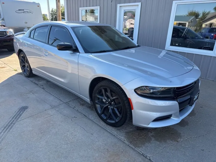 2023 Dodge Charger SXT photo 1