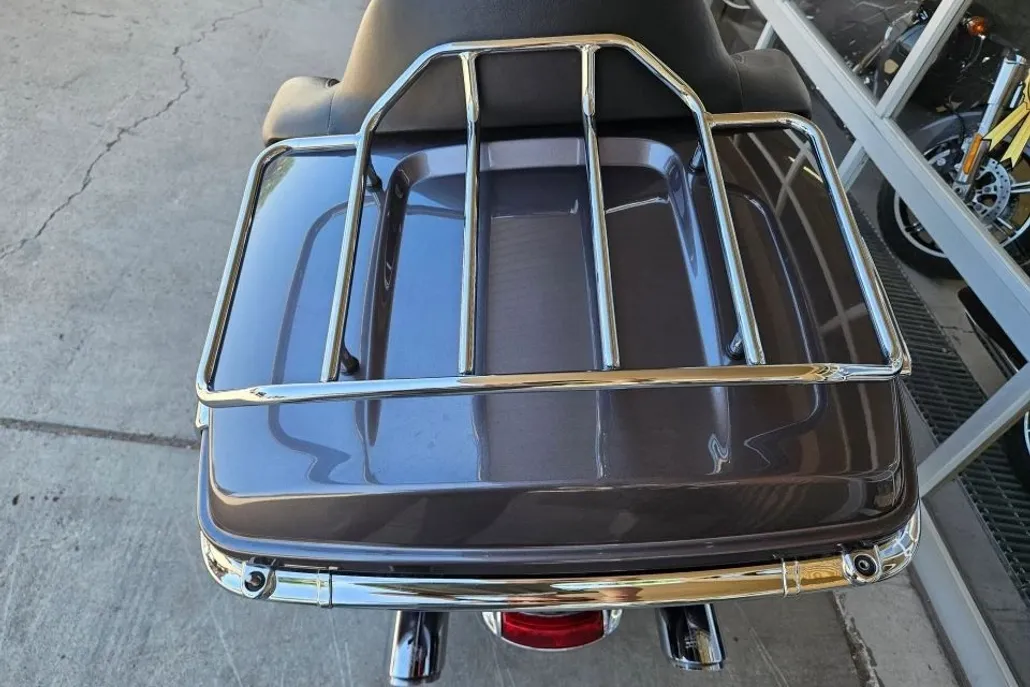 2014 Harley Davidson Electra Glide Ultra Limited FLHTK photo 1