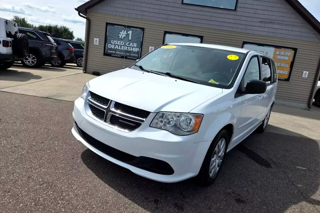 2016 Dodge Grand Caravan SE photo 1