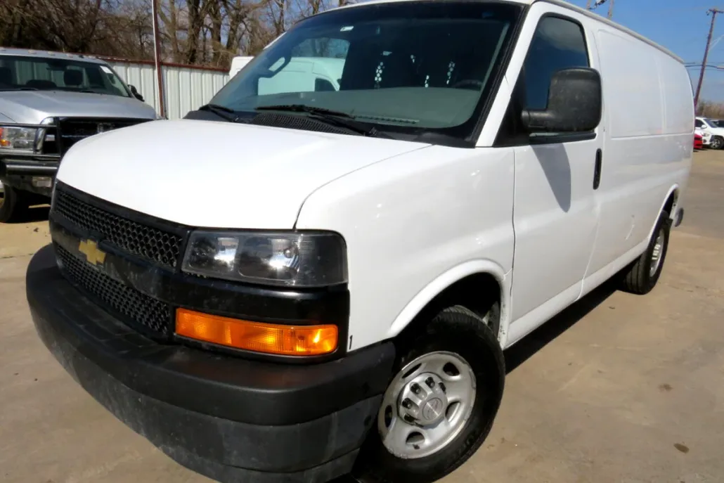 2019 Chevrolet Express 2500 Cargo photo 1