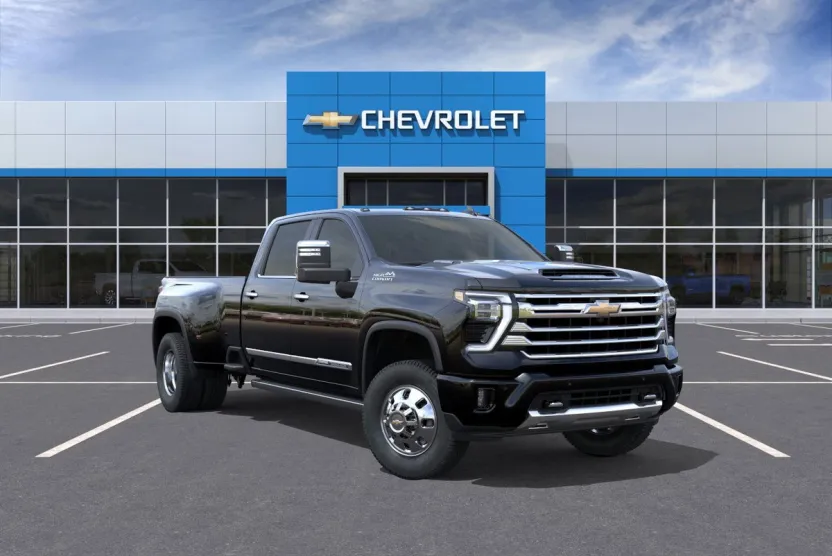 2026 Chevrolet Silverado 3500HD High Country photo 1