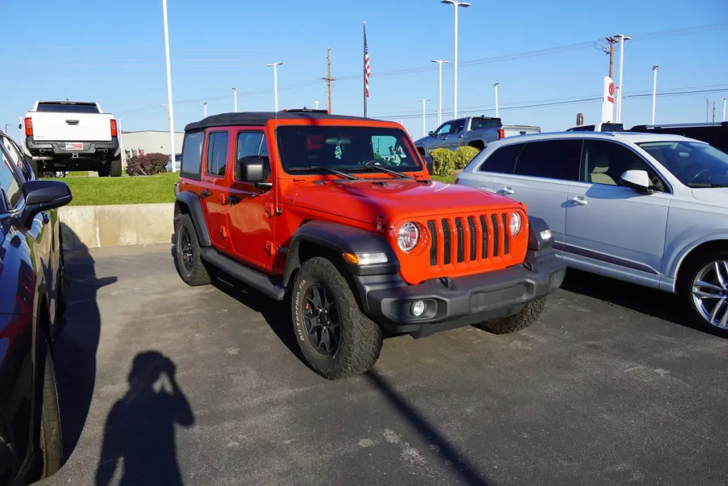 2018 Jeep Wrangler Sport S photo 1