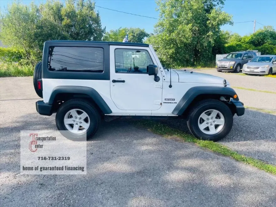 2016 Jeep Wrangler Sport S photo 1
