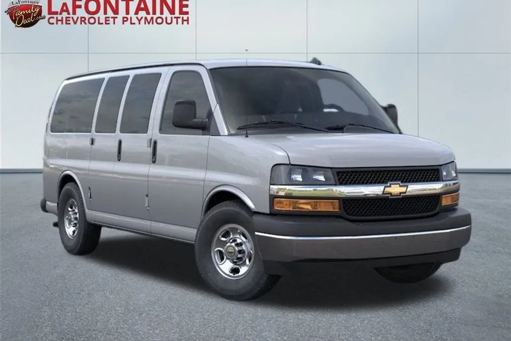 2025 Chevrolet Express Work Van Cargo photo 1