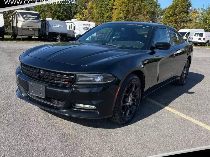 2016 Dodge Charger SXT AWD photo 1