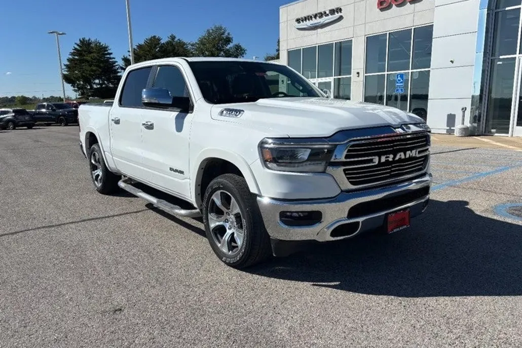 2022 Ram 1500 Laramie photo 1