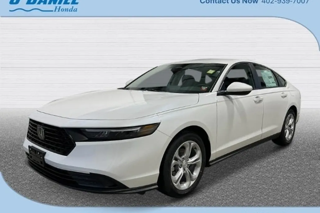 2025 Honda Accord LX photo 1