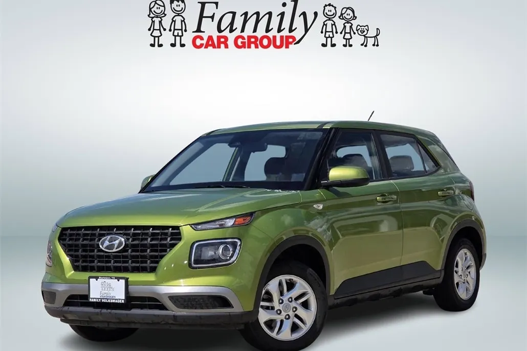 2024 Hyundai Venue SE photo 1