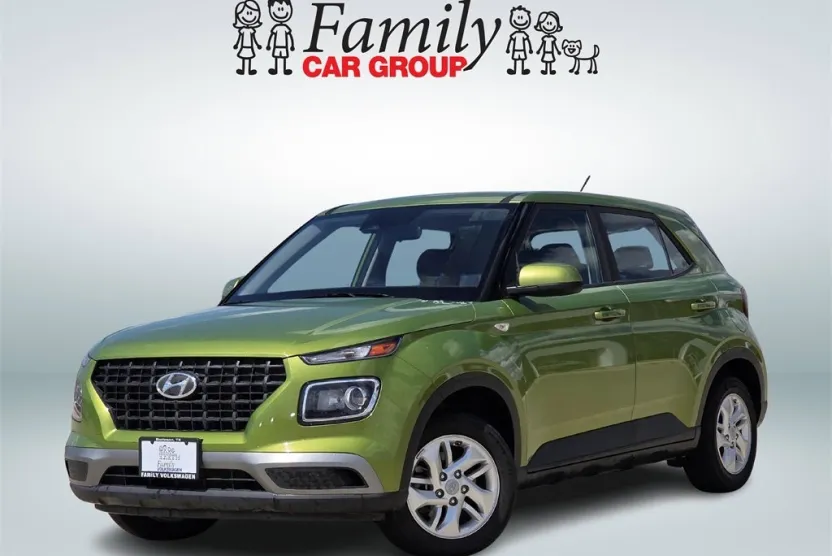 2024 Hyundai Venue SE photo 1