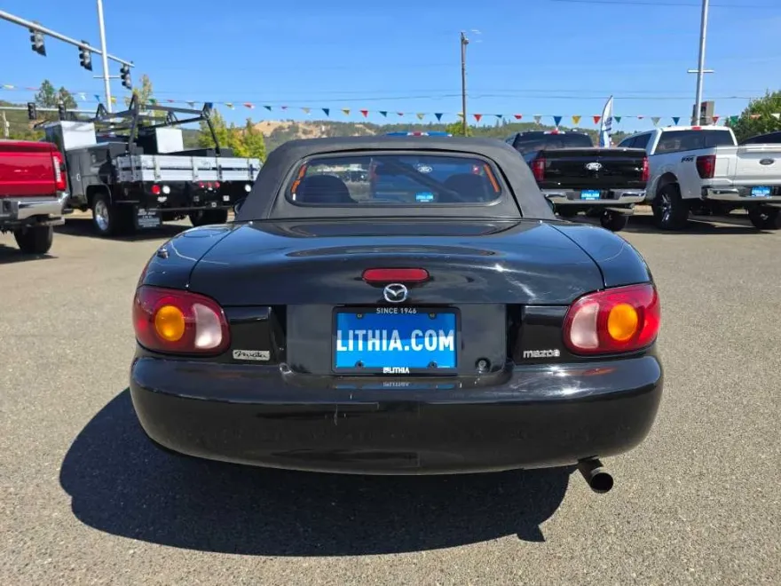 1999 Mazda MX-5 Miata Miata Sport photo 4