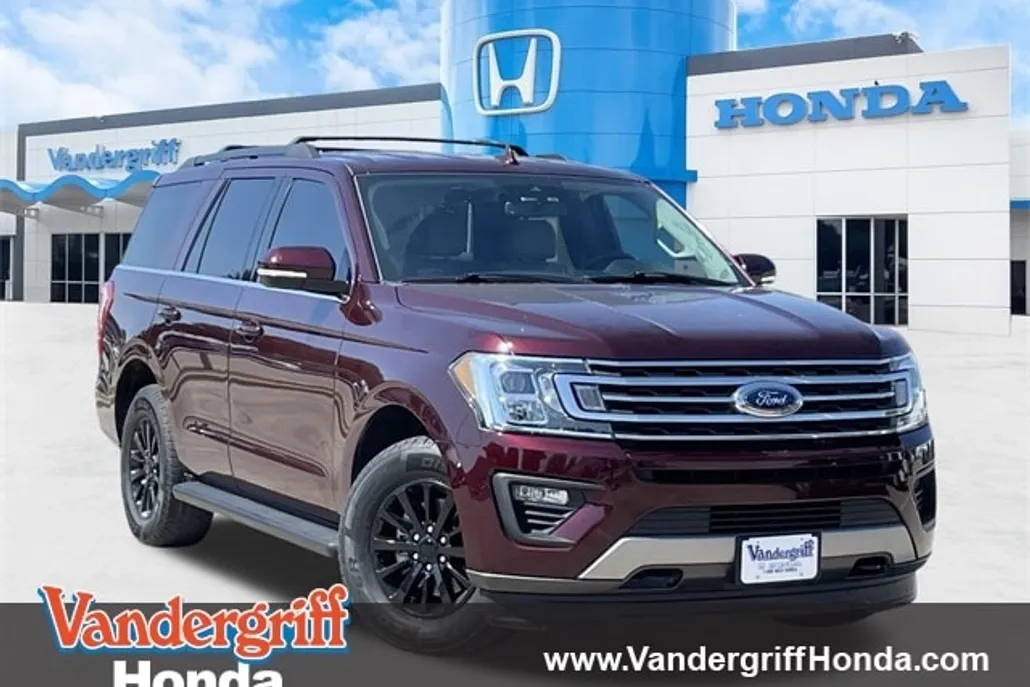2020 Ford Expedition XLT photo 1