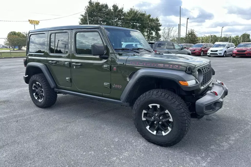2024 Jeep Wrangler Rubicon photo 1