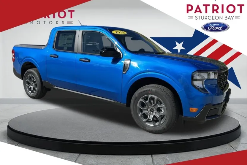 2025 Ford Maverick XLT photo 1