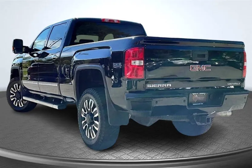 2018 Gmc Sierra Denali photo 1
