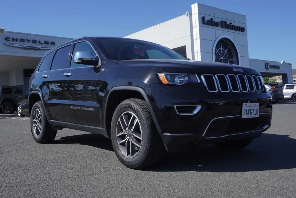 2022 Jeep Grand Cherokee Limited photo 1