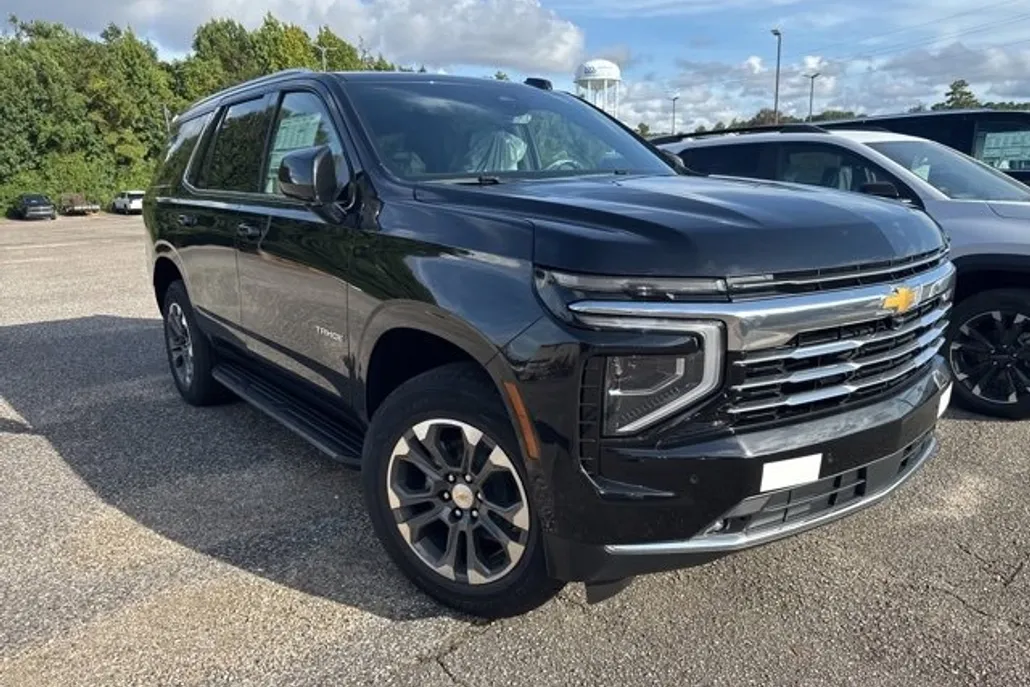 2026 Chevrolet Tahoe LT photo 1